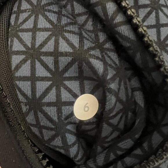 Lululemon Define Zipper Jacket Tri Geo Printed Inkwell Black Size 6 Excellent - Picture 3 of 15